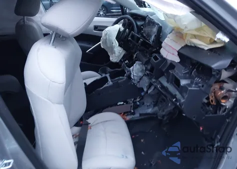 2023 Toyota Corolla Cross L from USA, damaged, VIN 7MUAAABGXPV055750